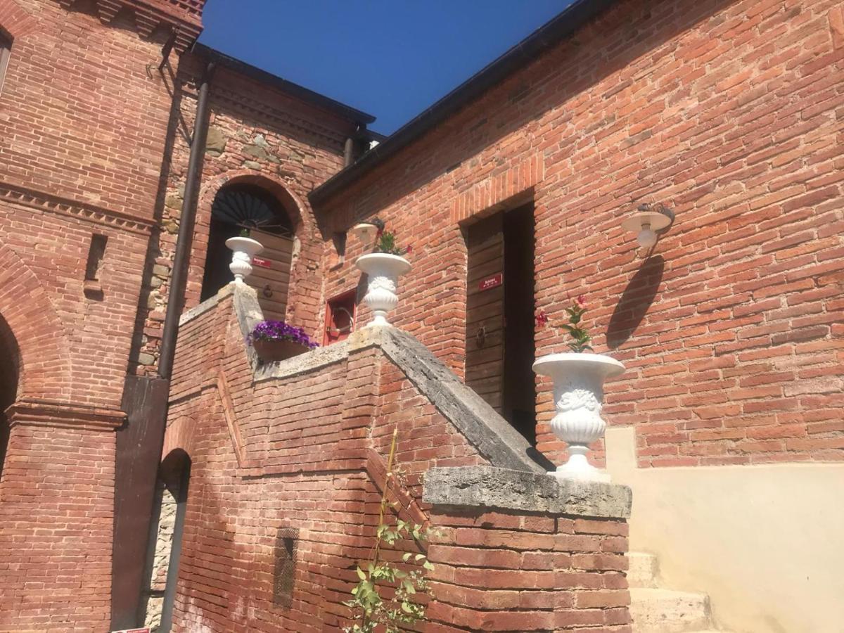 B&B Castello La Pia Dama Residence Guazzino Eksteriør bilde